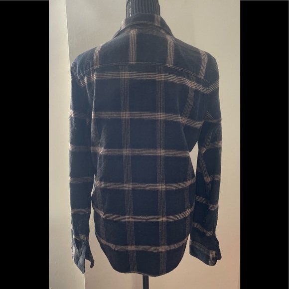 Amnesia Grey & Tan Plaid Flannel Shirt Size Small - Picture 4 of 8
